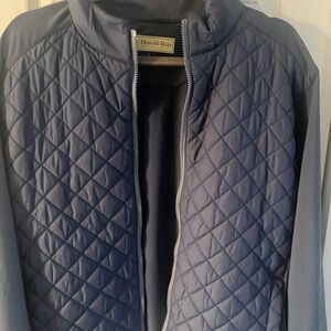 Donald Ross Quilted Puffer Jacket in full zip blue sz L